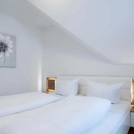 Alte Bergstrasse 6 Dorschduene شقة