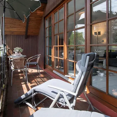 Alte Bergstrasse 6 Dorschduene شاربوتس